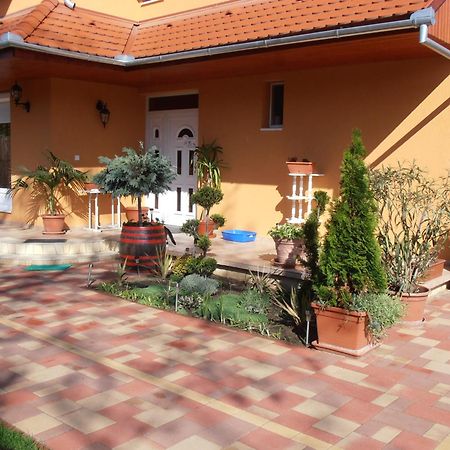 Gal Apartmanhaz Harkány Εξωτερικό φωτογραφία
