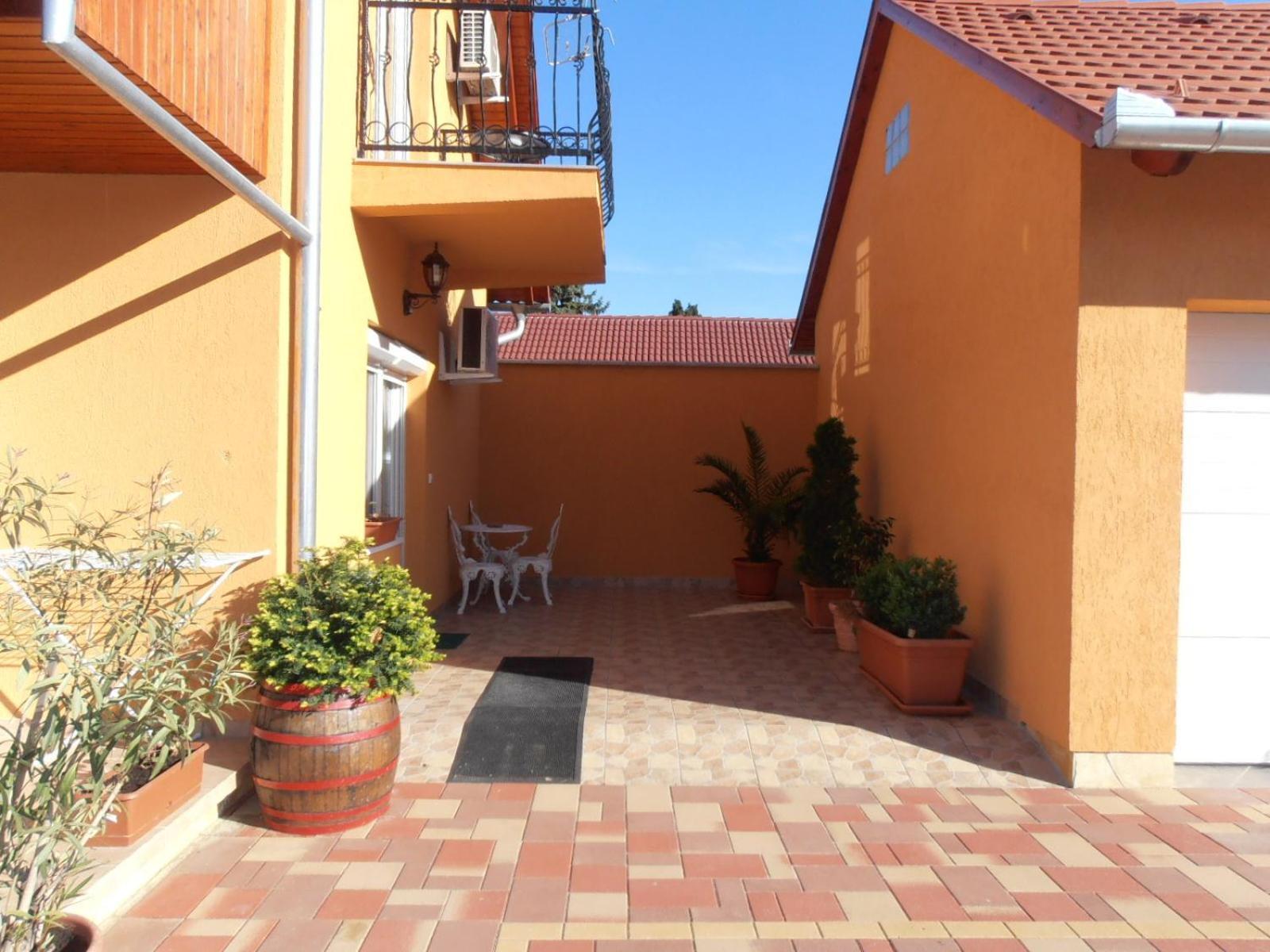 Gal Apartmanhaz Harkány Εξωτερικό φωτογραφία