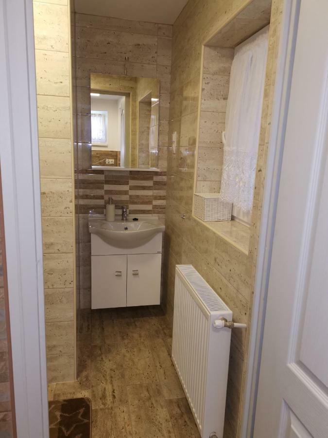 Gal Apartmanhaz Harkány Εξωτερικό φωτογραφία