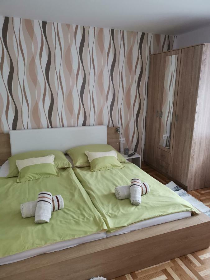Gal Apartmanhaz Harkány Εξωτερικό φωτογραφία